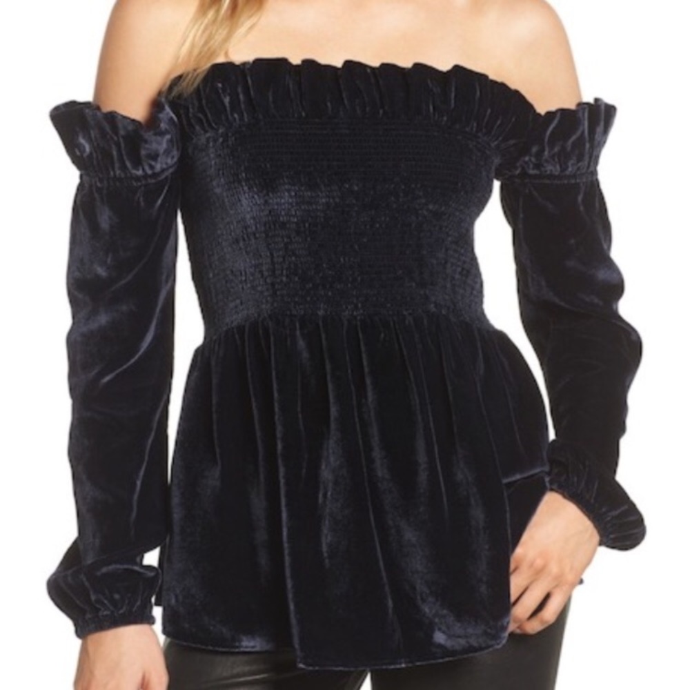 Chelsea28 Smocked Velvet Ruched Off Shoulder Top sz.XS